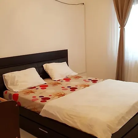 Vila Cristea Mamaia Nord וילה *